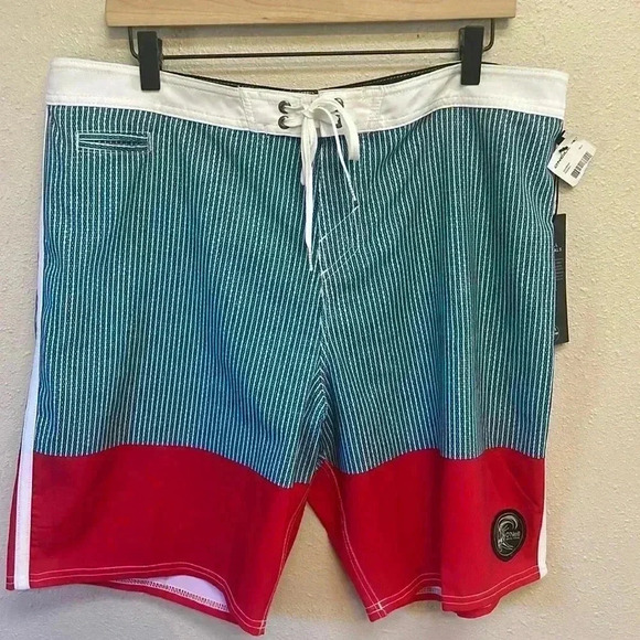 Brand new! O’NEILL Men’s Board Shorts - Picture 1 of 6